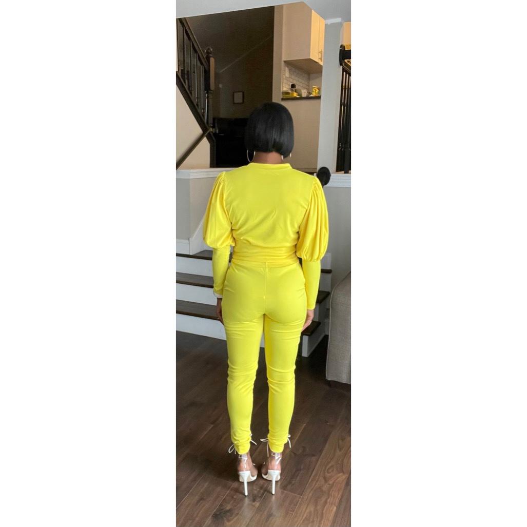 "Show Off" Set - Yellow
